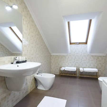 Ξενοδοχείο Capitol Boutique 3*