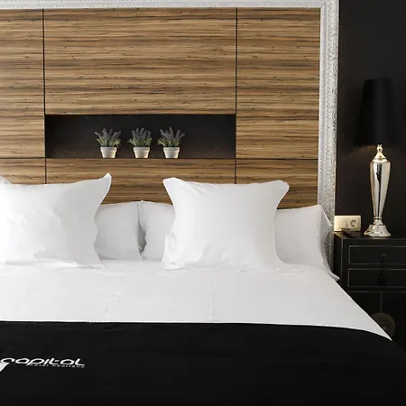 Capitol Boutique מלון סנטיאגו דה קומפוסטלה