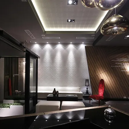 Capitol Boutique