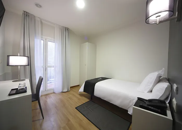 Capitol Boutique Hotel 3*